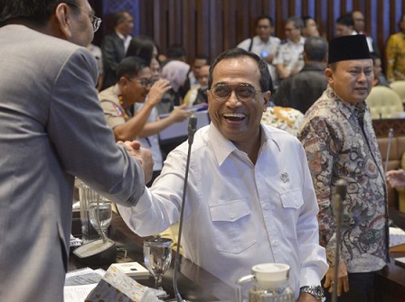 Soal Penyelundupan Barang Mewah, Menhub: Bisa Tanya Bea Cukai