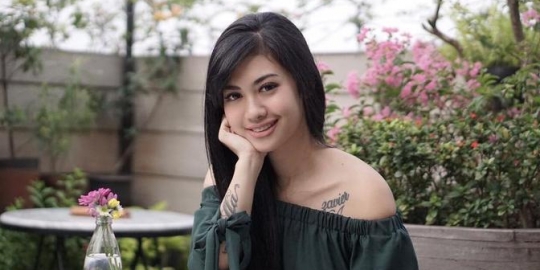 Bawa Nama Jupe, Della Perez Marah Dikaitkan dengan Prostitusi 