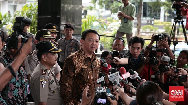Ahok soal Kemungkinan Jadi Tersangka: Ya, Lihat Saja Nanti