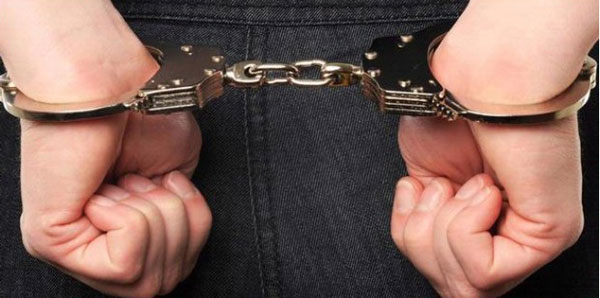 Nyamar Jual Motor Bodong, Polsek Senapelan Tangkap Pemilik 54 Bungkus Ganja