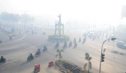 Titik Api Hanya 4, tapi Riau Tetap Dikepung Kabut Asap 