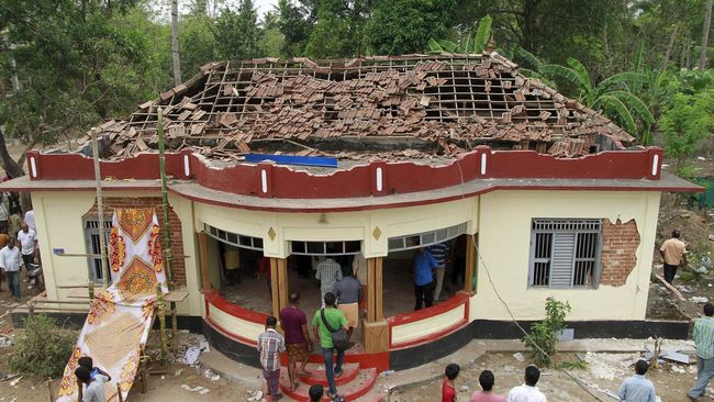 Lebih dari 100 Orang Tewas dalam Kebakaran di Kuil India