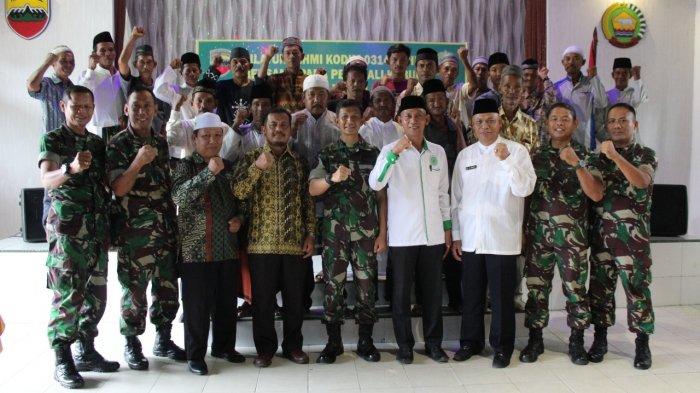 Dandim Inhil Undang Silaturahmi 23 Penggali Kubur ke Markas Kodim