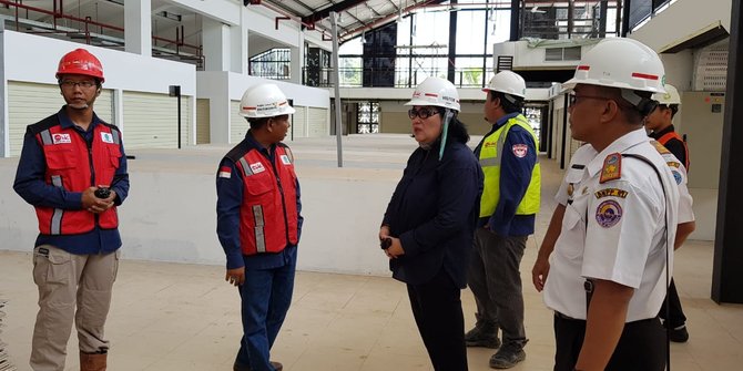 Sambangi Pasar Tradisional Entikong, Kemenpar Siap Dukung Perputaran Ekonomi