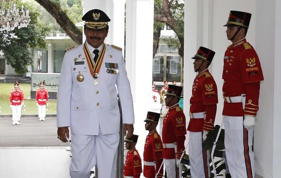 KPK Tahan Gubernur Kepri Nurdin Basirun 