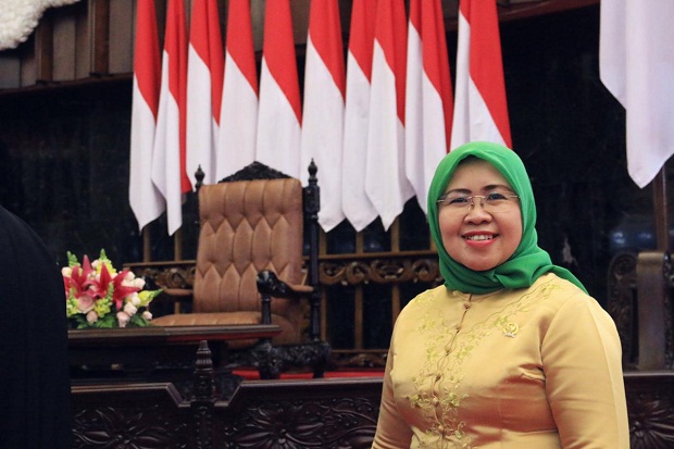 Santri Membangun Negeri, Penjaga Moral dan Tradisi
