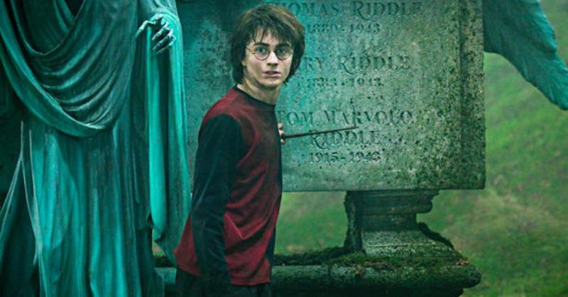 Daniel Radcliffe Tak Hadiri Preview Harry Potter and the Cursed Child 