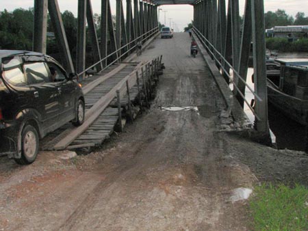 Dugaan Korupsi Jembatan Enok, Kejari Terus Lakukan Pendalaman 