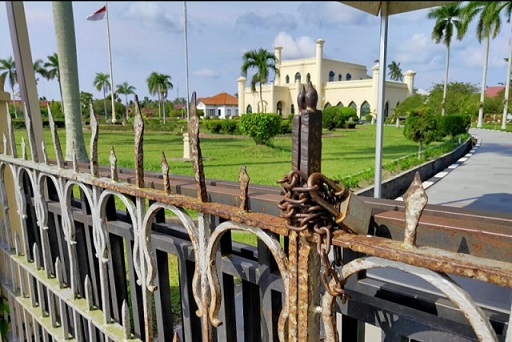 Gara-gara Kisruh Ahli Waris Istana Siak Digembok 