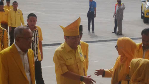 Dapat Dukungan DPP Golkar Maju Jadi Wagub, Setya Novanto Enggan Komentari Klaim Ansar Ahmad