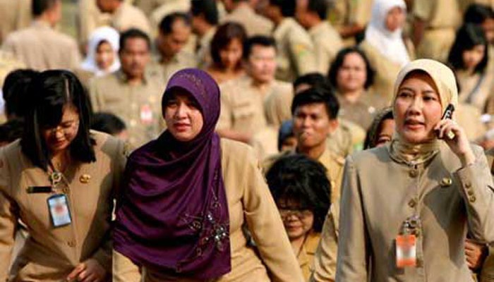 Wajibkan Isi Blanko Pernyataan, Gubri Siap Mutasikan SKPD Tak Mencapai Target