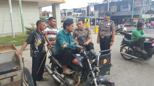Program Polsiwa, Kapolres Kampar Dialog dengan Tukang Becak