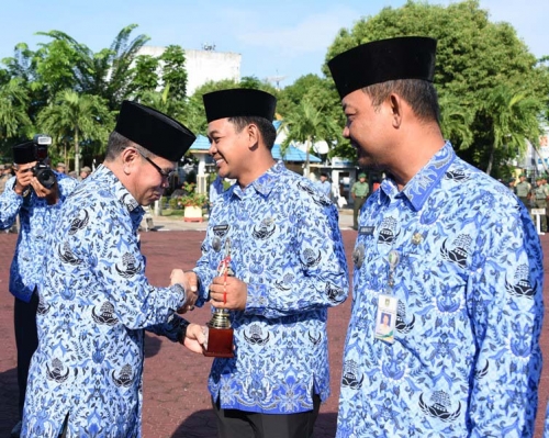 Siak Kecil Dinobatkan Kota Sehat dan Bersih 