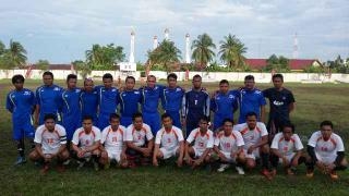 Meski Lapangan Becek, PWI Rohil Bungkan Satpol PP 5-1