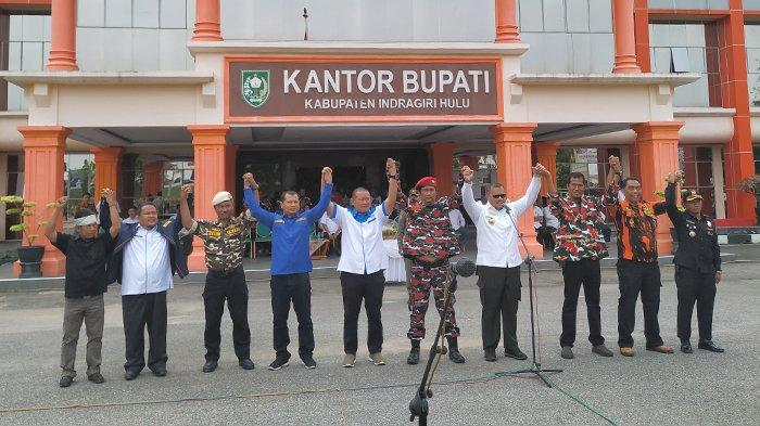 Bupati Yopi Arianto Ajak Pemuda di Inhu Riau Jaga Kondusifitas Pelaksanaan Pemilu 17 April 2019