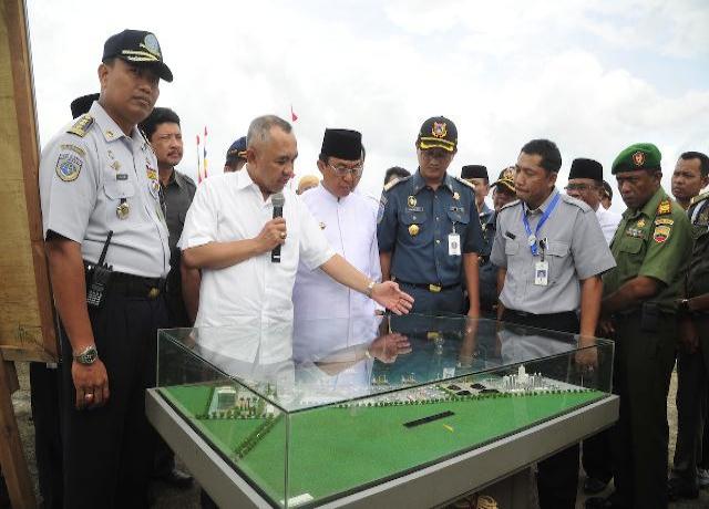 Pacu Pembangunan Ekonomi Masyarakat, Riau Komit Bangun Infrastruktur 