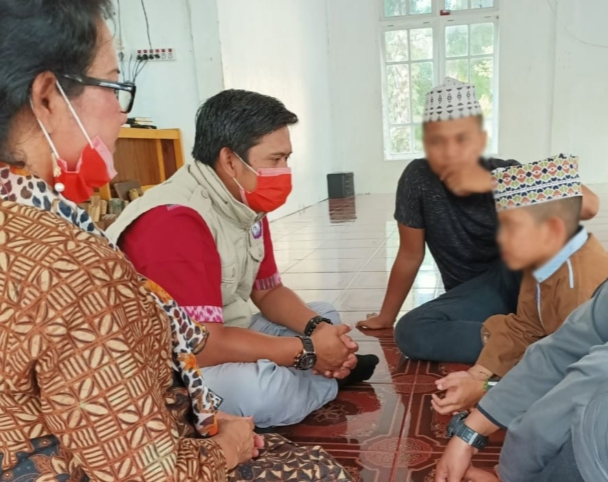 Anak Pondok Pesantren Asy-Syifa Mengalami Luka dan Trauma 