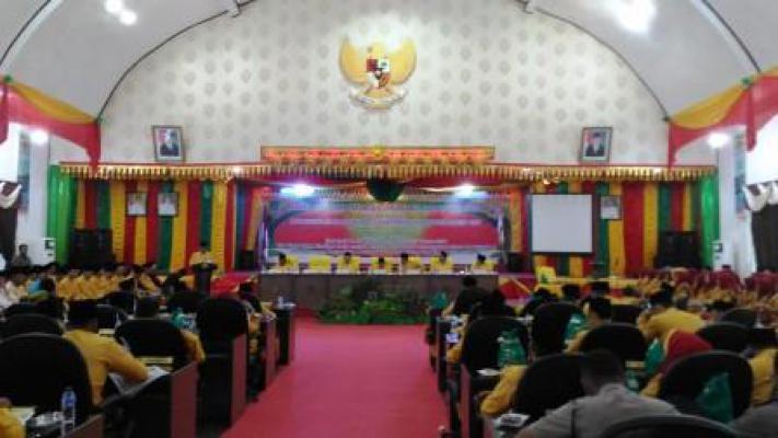 Sidang Istemewa HUT Rohil ke-17 Dihadiri Mantan Bupati dan Empat Mantan Sekda