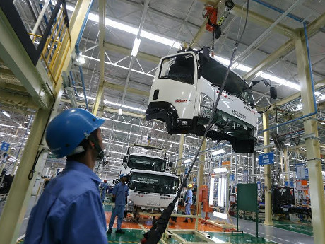 Isuzu: Sekarang Waktu yang Pas Bangun Pabrik 