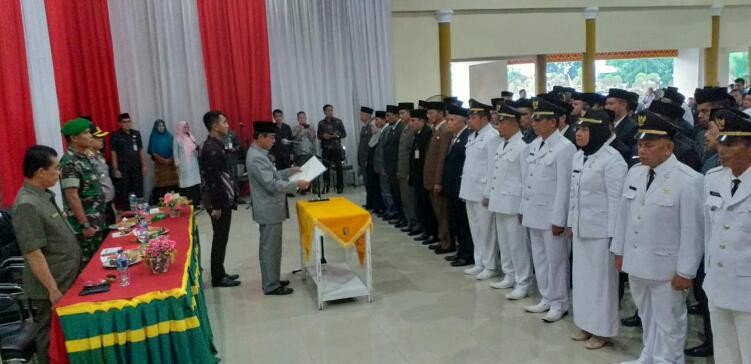 Bupati Mursini Lantik 131 Pejabat Eselon III dan IV