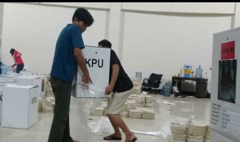 Hari ini KPU Siak mulai distribusikan logistik Pemilu