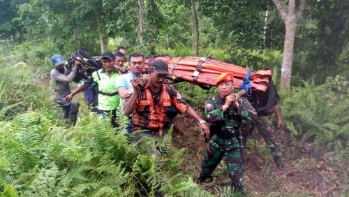 Dievakuasi dari Lahan yang Terbakar, Ini Sebabnya Bucket Helikopter Sikorsky Jatuh di Rimbo Panjang