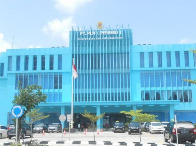 PLN Perkuat Sistem Amankan Kelistrikan Tegangan 150 kV di Pekanbaru 