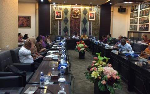 Kelola Aset Daerah, Dewan Sarankan Pemprov Riau Tiru Pemko Surabaya