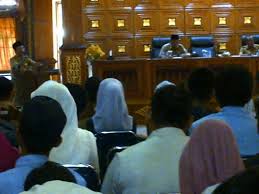 Bupati Syamsuar: Pergi Sendiri, Baliknya Juga Sendiri, Jangan Berdua Pula 