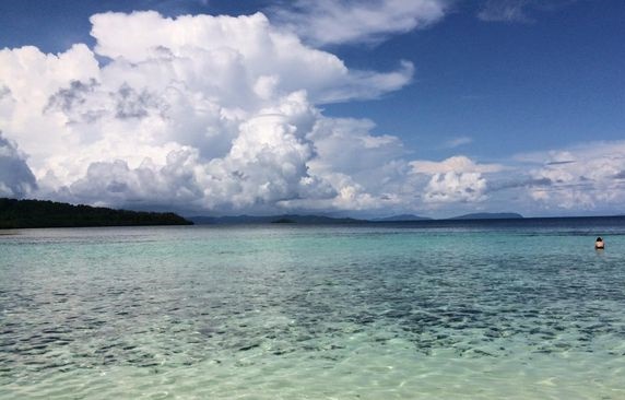 Ramah dan Murah Senyum, Modal Pengembangan Raja Ampat 