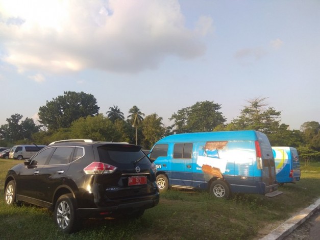Wagub Riau Tak Percaya Mobil Dinas Berkarat dan Terkelupas