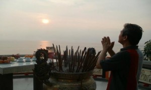 Diskriminasi Etnis Tionghoa di Indonesia Pada Masa Orde Lama dan Orde Baru 