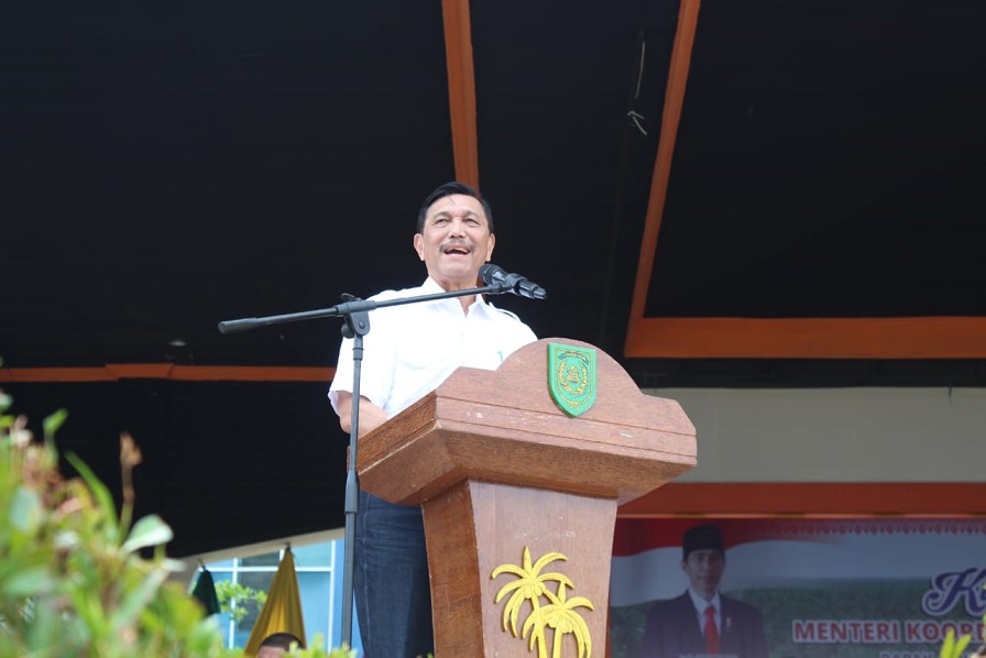 17 Ribu Masyarakat Inhil Terima Sertifikat Gratis dari Menkomaritim Luhut