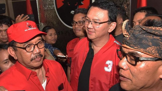 Ahok Dijadwalkan Hadir, Risma Naik Ojek ke Kongres V PDIP 