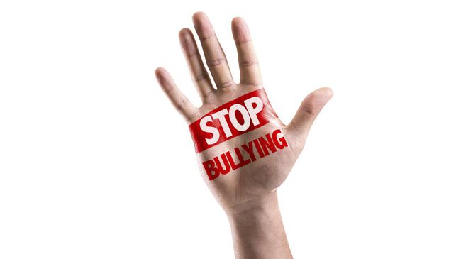 Tips Mencegah Anggota Keluargamu Jadi Korban Cyberbully 