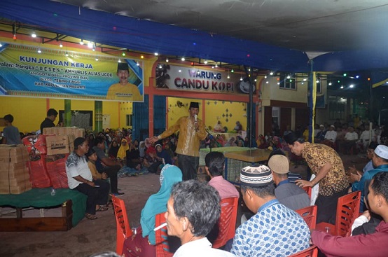 Ribuan Masyarakat Tumpah Ruah datangi Reses Amyurlis Alias Ucok.