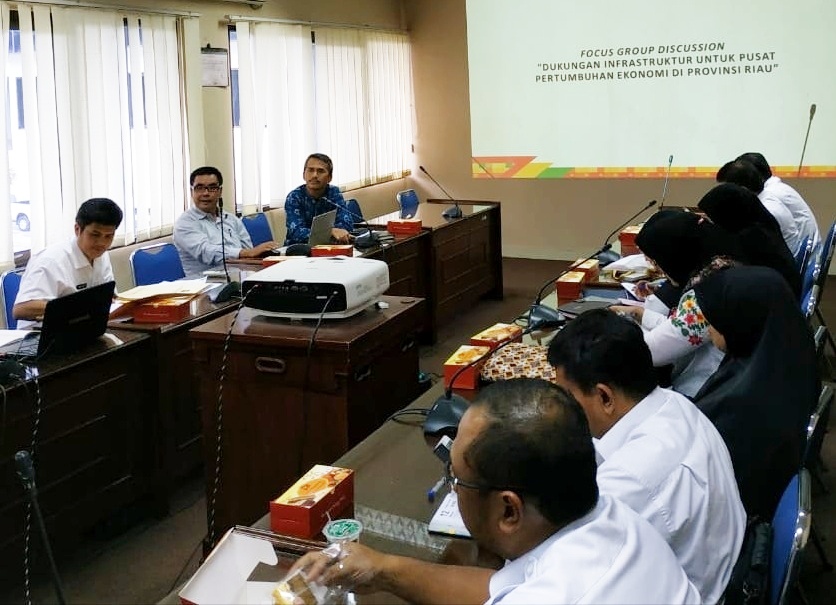 PWK FT UIR Jadi Narasumber FGD Penyusunan RPJMD Riau 2019-2024