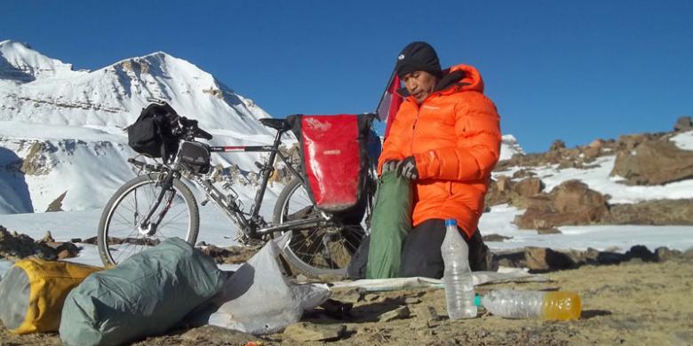 Bersepeda di Kaki Langit Himalaya - 10 