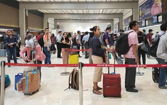 BPS: Kenaikan Harga Tiket Tekan Jumlah Penumpang 