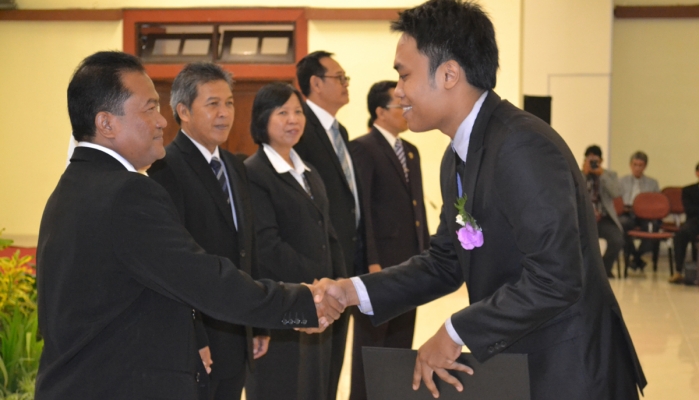 Kampus Masih Kekurangan Doktor 