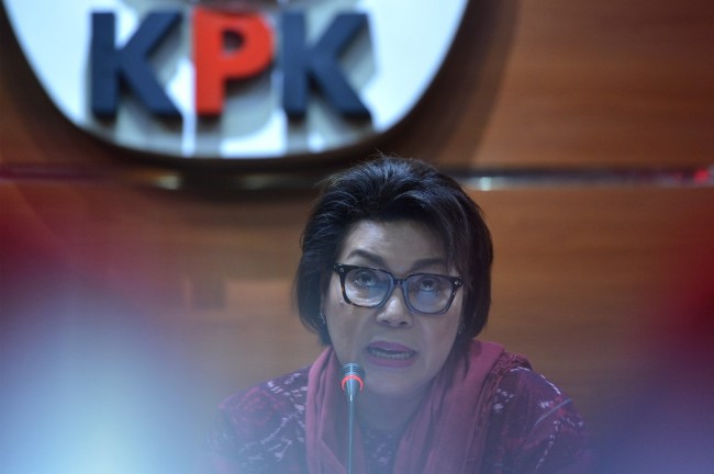 Cagub Sultra Siapkan Rp2,8 Miliar Buat Dibagikan ke Masyarakat 