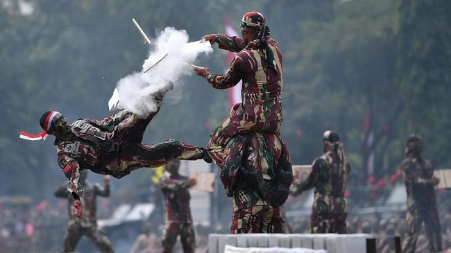 Imparsial Minta Publik Dilibatkan Bahas TNI Tindak Terorisme