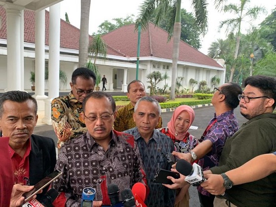 Adeksi: Daerah Akui Banyak Perda yang Persulit Investasi Emir Chairullah