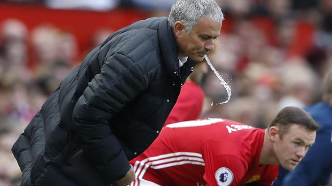Mourinho Tolak Jual Rooney ke Everton 