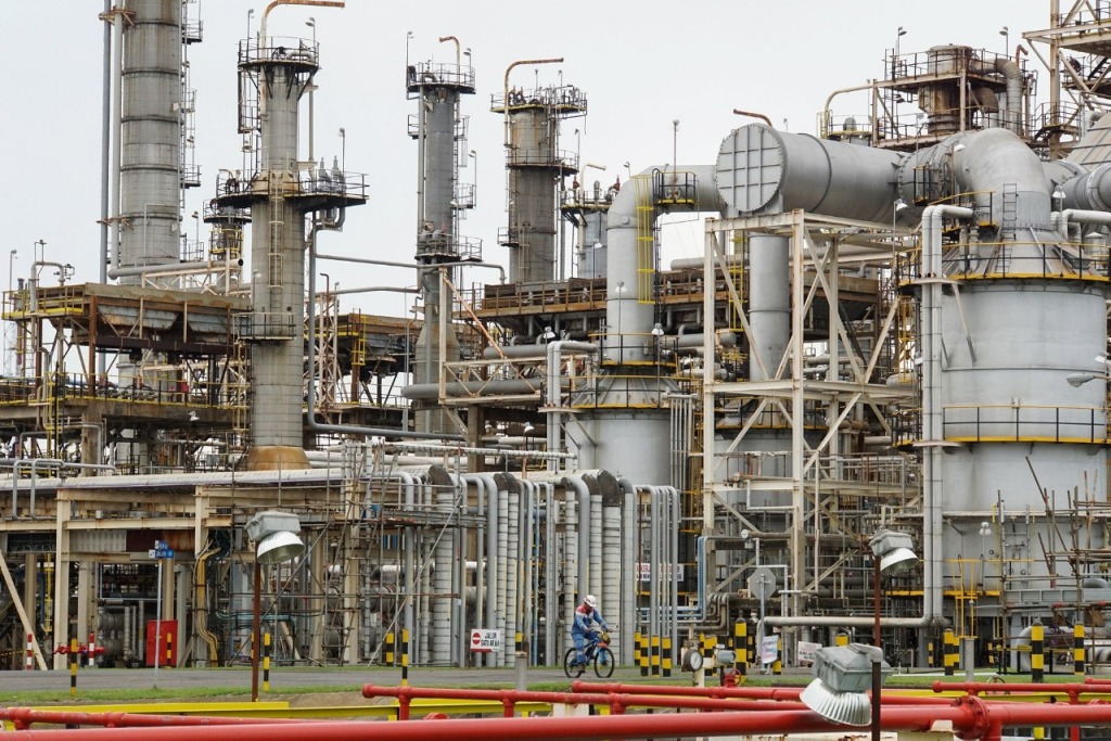 Impor Minyak Mentah Pertamina Berkurang Drastis 
