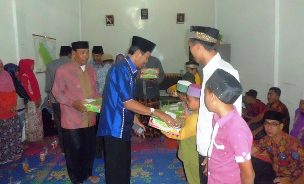 Apkasindo Rohil Mengadakan Buka Puasa Bersama Puluhan Anak Yatim