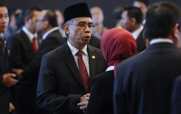 Bos Baru OJK Pangkas Fasilitas Anggota Dewan Komisioner