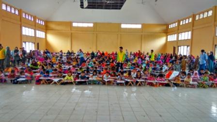 Meriahkan HUT RI ke-70, KKN UR 2015 Sukseskan Lomba Melukis di Kampar Kiri