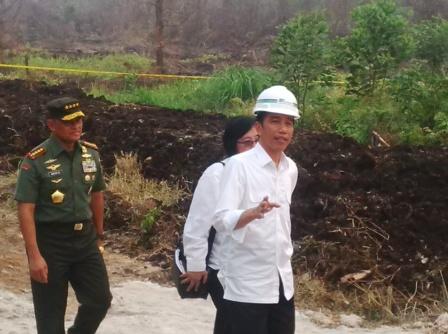 Presiden Jokowi Belum Berikan Kepastian 