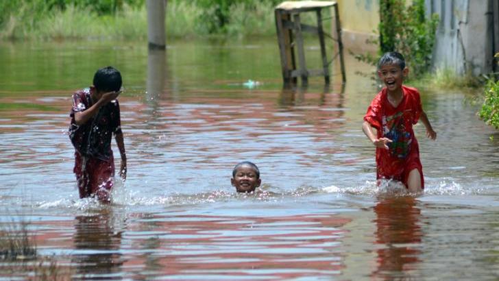 Diskes Dumai: Banjir Pasang Laut Banyak Membawa Penyakit 